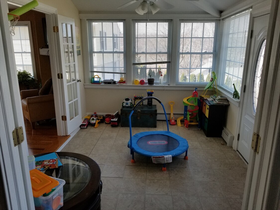 23 WASHINGTON ST, DERBY, CT 06418 House for Rent in DERBY, CT