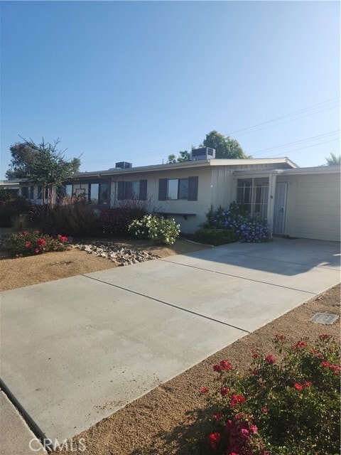 Foto del edificio - 28500 Pebble Beach Dr