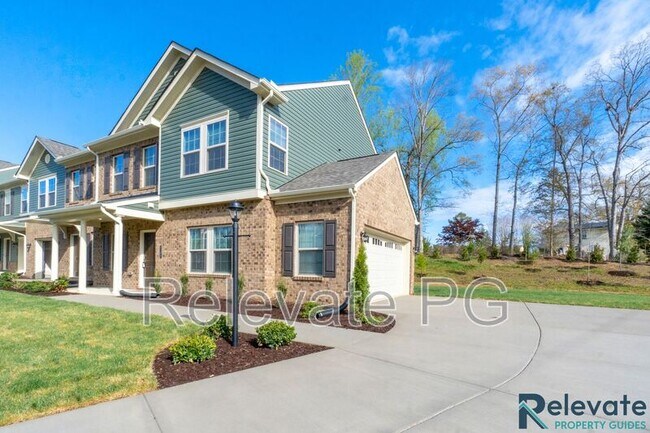 Foto del edificio - 5100 Ellingshire Dr
