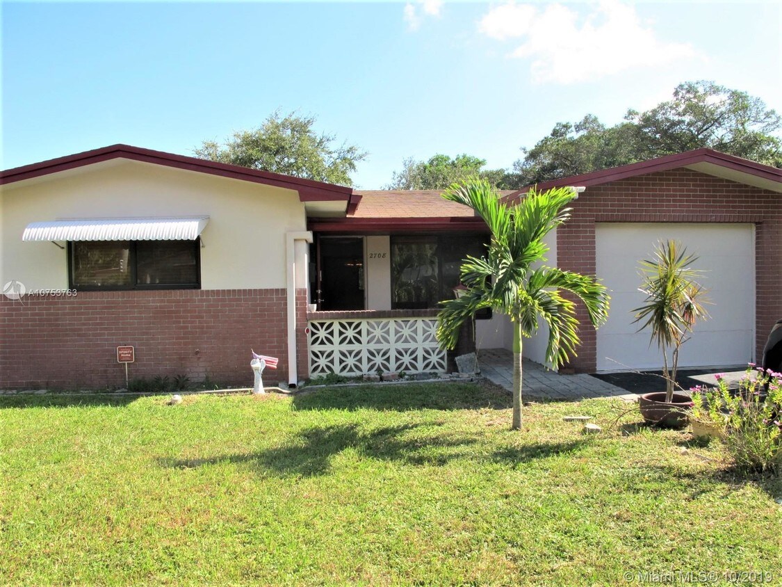 Foto principal - 2708 Taylor St