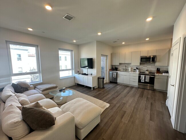 Foto del edificio - 951 Dorchester Ave
