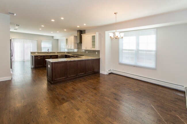 Photo - 450 4th St Townhome