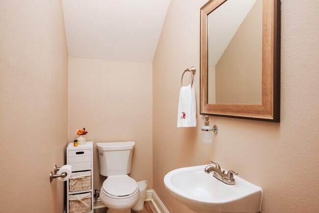 Foto del edificio - 919 Muirfield Dr