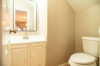 Building Photo - 3523 Ashlock Dr