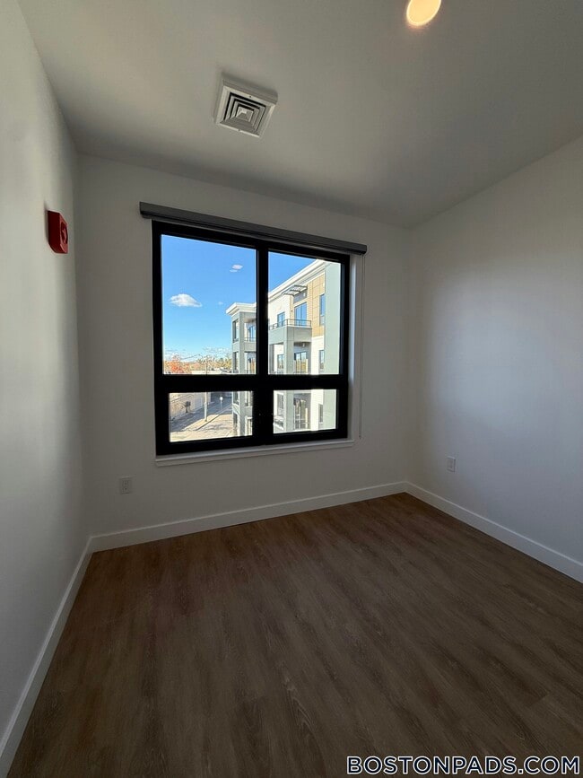 Foto del edificio - 199 Gardner St