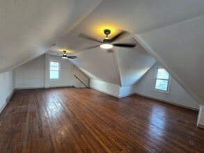 Building Photo - 2903 Evergreen Ave