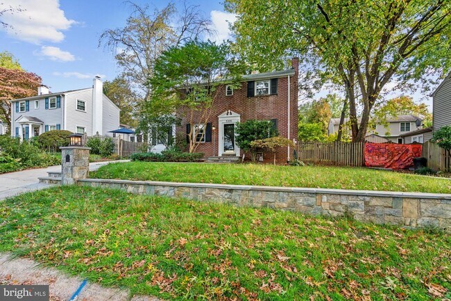 Foto del edificio - 5305 Wakefield Rd