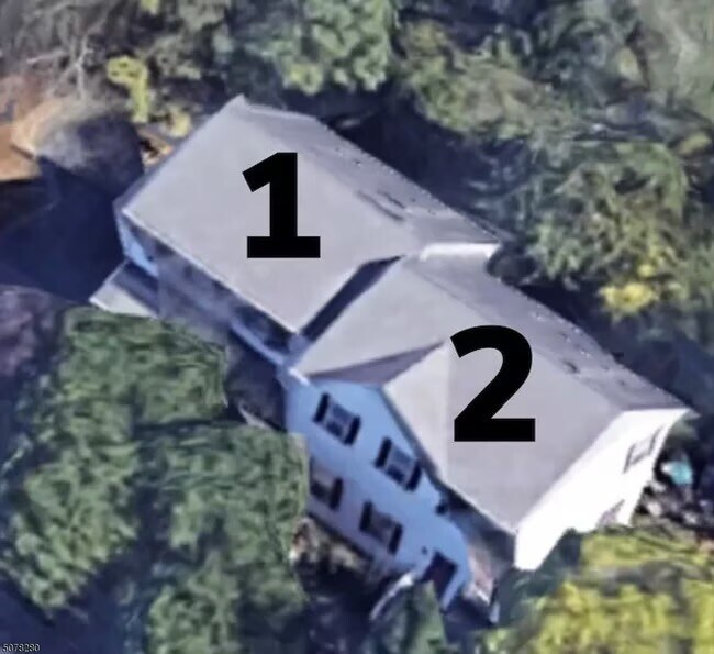 Foto del edificio - 112 Peapack Rd