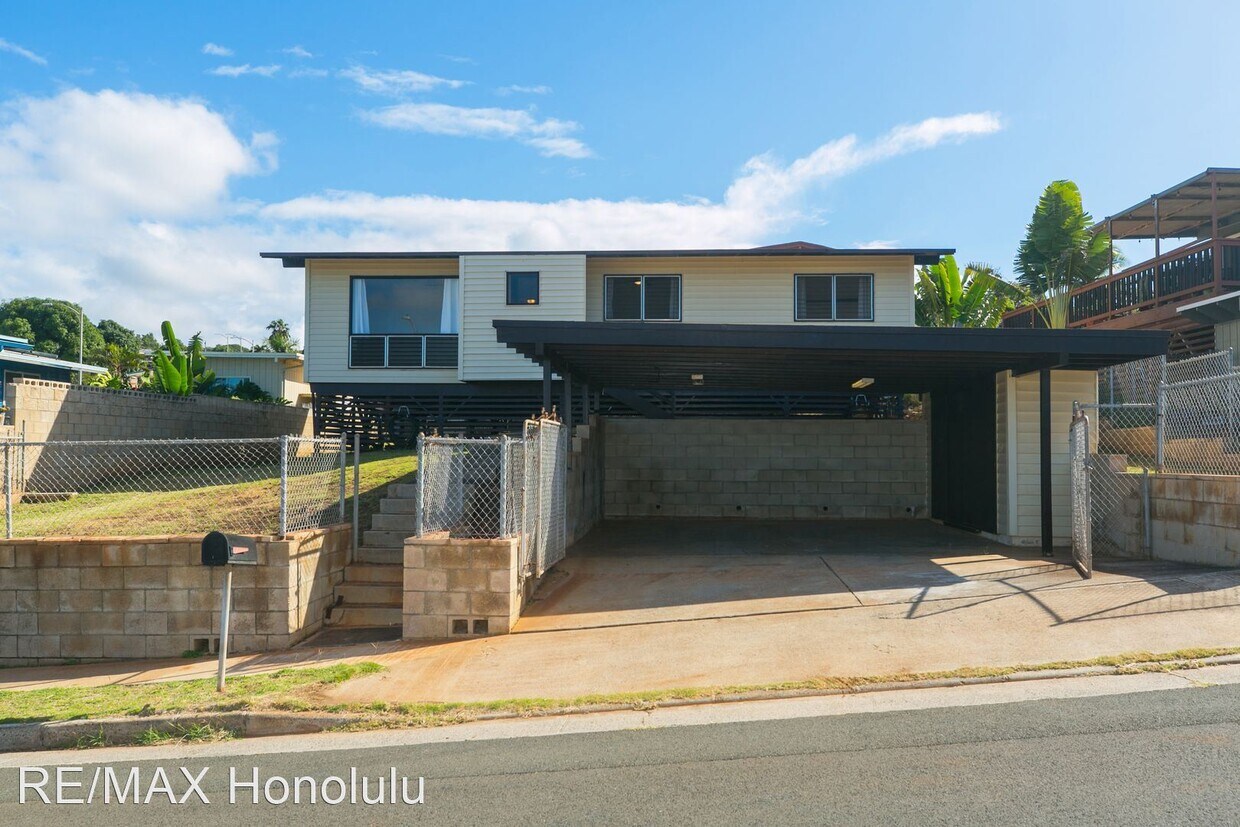 Primary Photo - 3 br, 2 bath House - 92-793 Wainohia St.