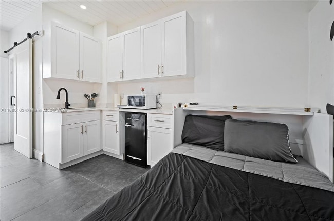 Photo - 534 NW 50th St Apartment