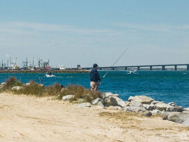 Plenty of fishing spots all throughout Southampton.