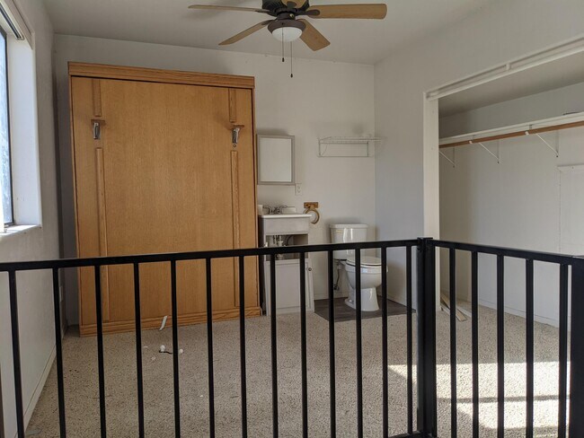 Foto del edificio - 7750 N Williamson Valley Rd