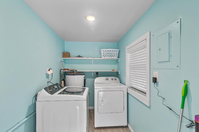 Foto del edificio - 2003 Roebuck St