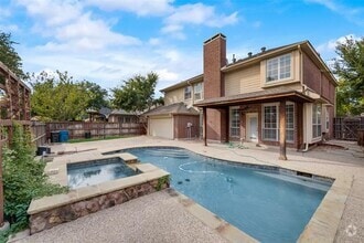 Building Photo - 1013 Basilwood Dr