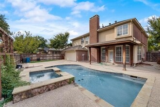 Building Photo - 1013 Basilwood Dr