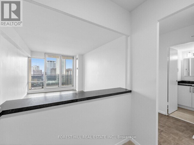 Photo du bâtiment - 7 Jackes Ave