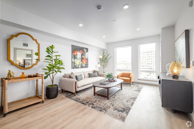 1BR, 1BA - 950SF - Living Room - Broadstone Saratoga