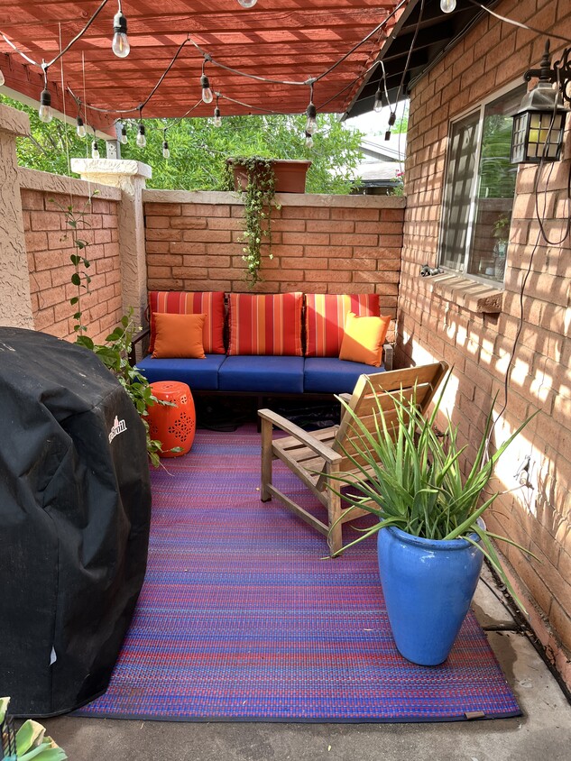 Foto principal - 3325 S Judd St