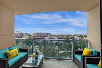Building Photo - 2501 S Ocean Dr