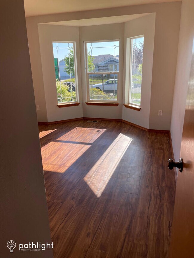 Foto del edificio - 906 S Salish St, Spokane, WA, 99224