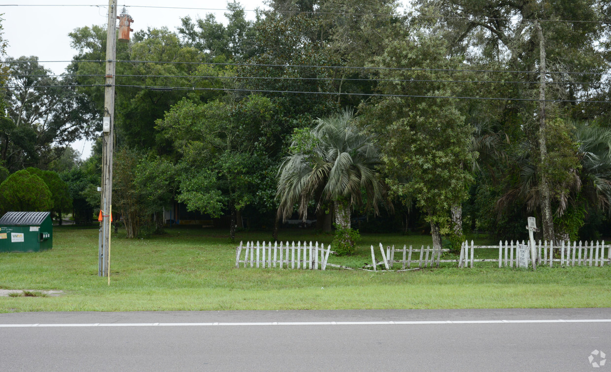 Primary Photo - 20331 Five Palms Ln