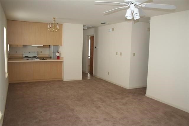 Foto del interior - Catana Court