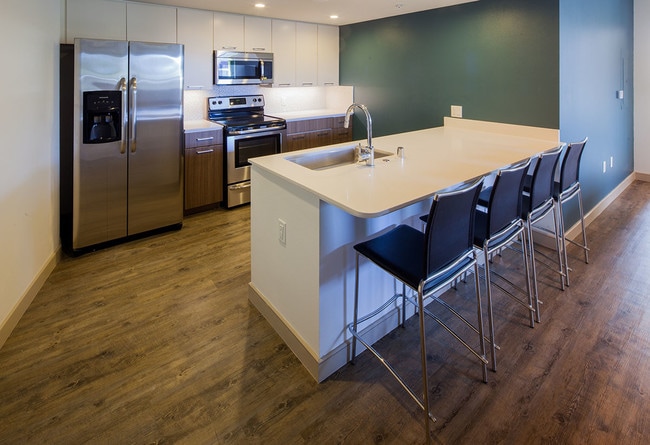 Foto del edificio - Village Lofts