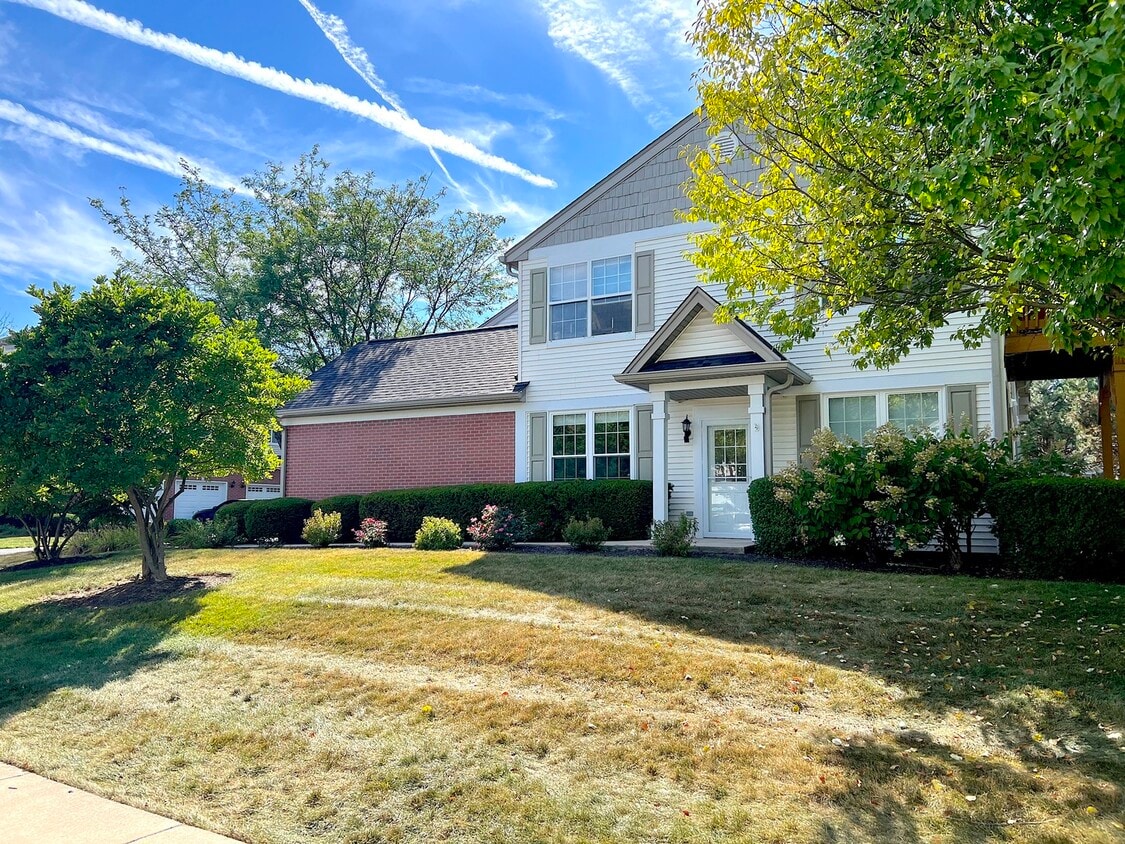 Primary Photo - 24117 Walnut Cir