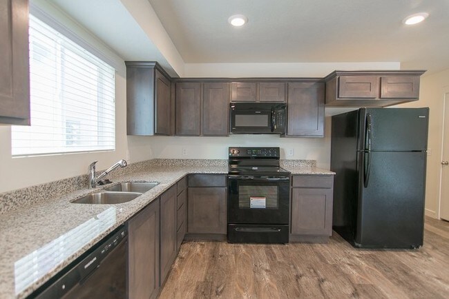 Building Photo - 14886 S Tumble Rock Way