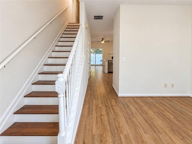 Foto del edificio - 1503 Cove Creek Cir