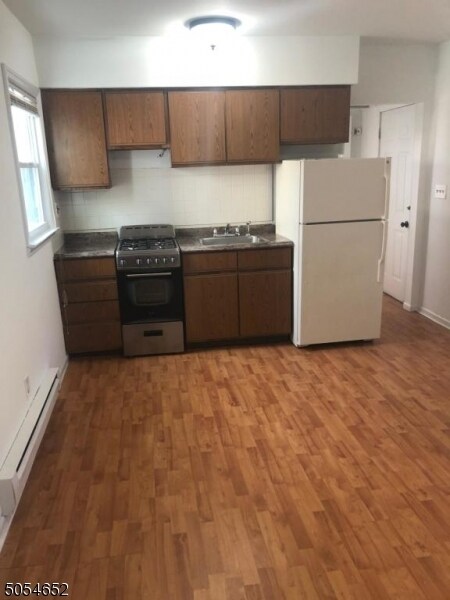 Foto del edificio - 217 E Hanover Ave