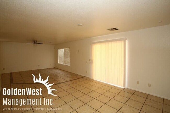 Building Photo - Welcome to this Gorgeous 4Bdm 2.5Ba Two-St...