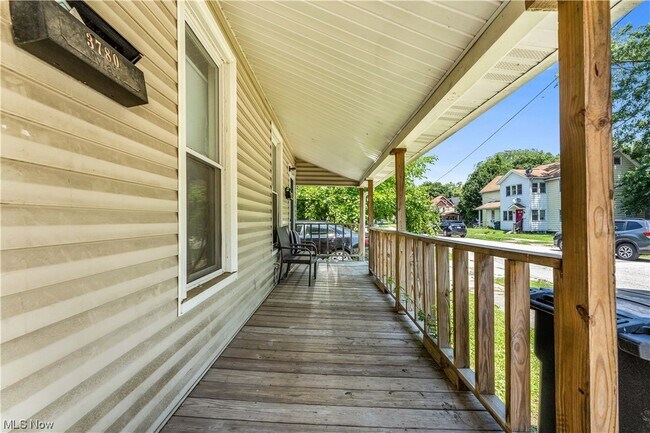 Building Photo - 3780 W 39th St