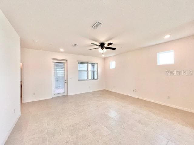 Foto del edificio - 1638 Acclaim Rd