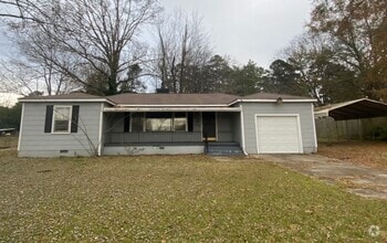 Building Photo - 109 Arcade St