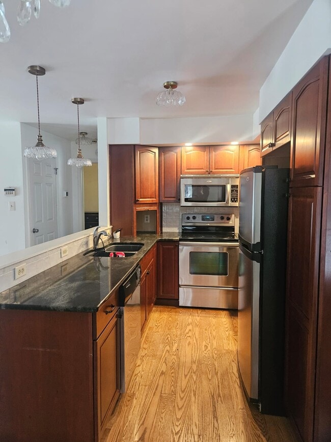 Building Photo - 116 Cheyney Dr