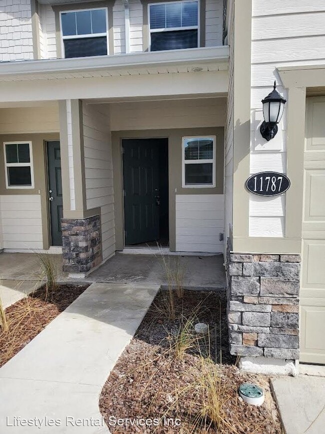 Building Photo - 3 br, 2.5 bath House - 11787 Junegrass Rd
