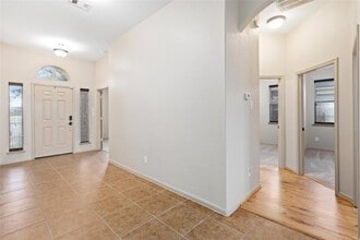 Building Photo - 2886 Aurelia Ln