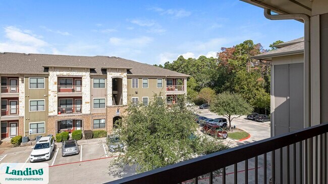 Foto del edificio - 2539 Spring Cypress Rd