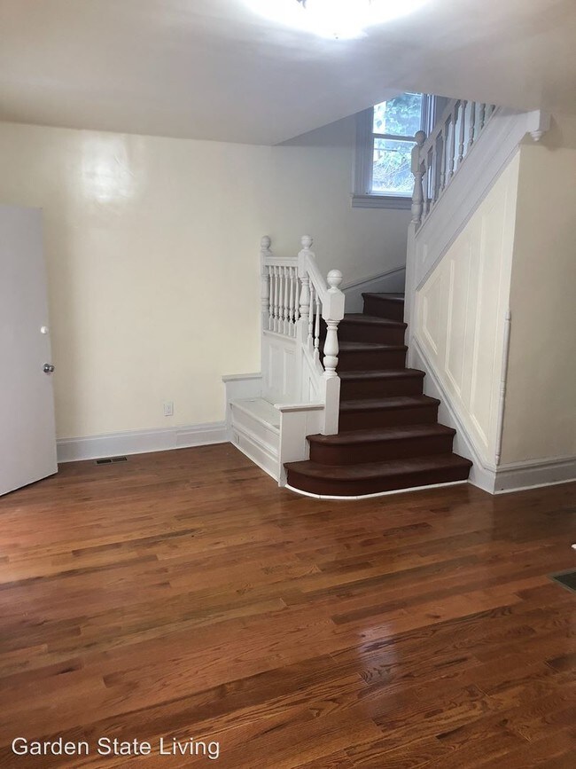 Building Photo - 5 br, 2 bath House - 96 Vermont Avenue