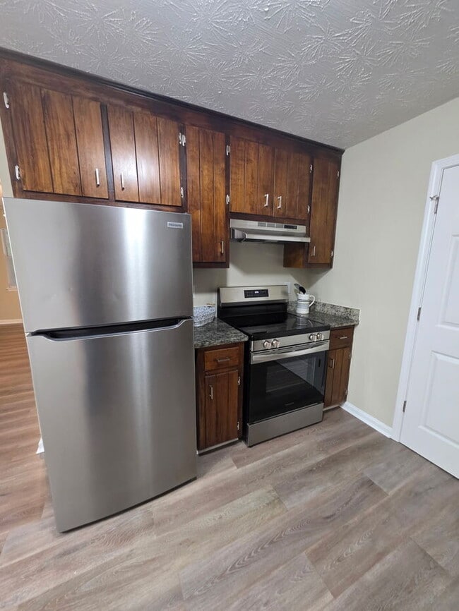 Foto del edificio - 220 Big Oak Cir