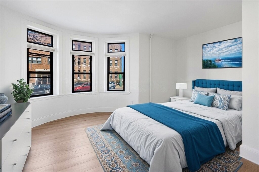 Foto principal - 864 Huntington Ave
