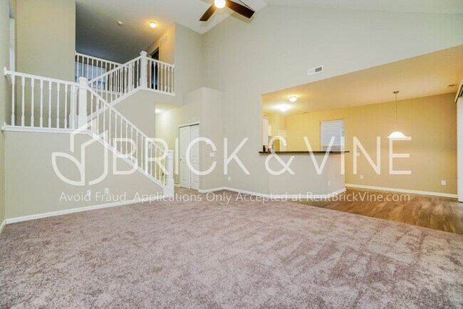 Building Photo - 6023 Deansboro Dr