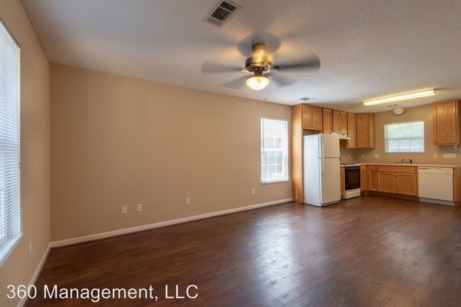 Building Photo - 478-480 Taleeda Ct