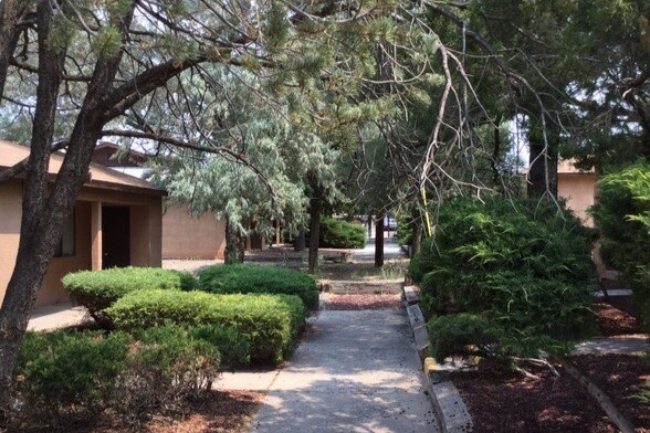 Foto principal - 604 Kingman Ave