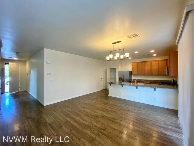 Foto del edificio - 3 br, 2.5 bath House - 11219 Sweetstem Ct