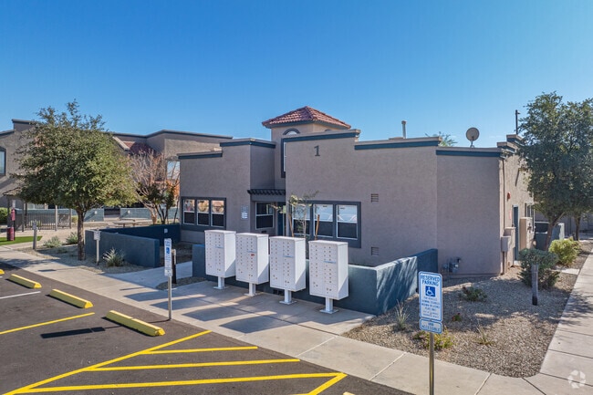 Leasing Office - Town Square