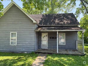 Building Photo - 406 E 17th St