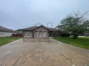 Building Photo - 650 Adam Avenue