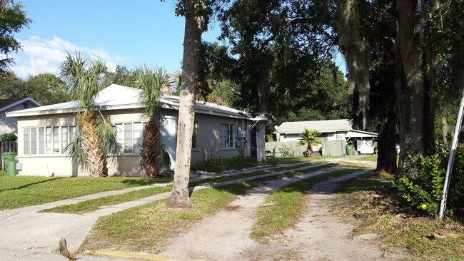 Foto del edificio - 1817 13th St W
